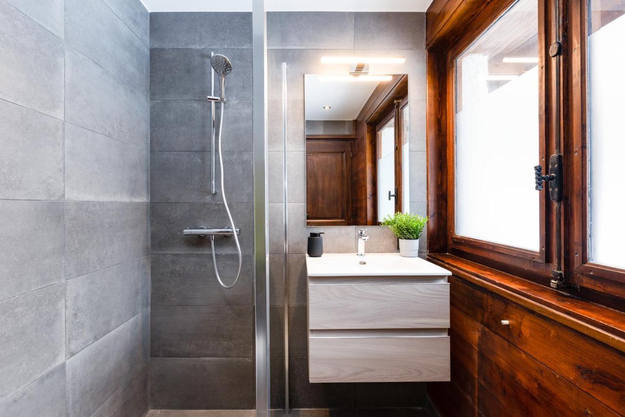 Chalet Les Praz - 280Sqm - Sauna Cinema Fitness - 5 Bedrooms In Heart Of Les Praz - By Cozee Rentals Chamonix Kültér fotó